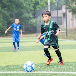 北京爱踢客青少年足球俱乐部